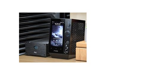 FiiO R7 Music Streamer, Preamp, & Headphone Amp Review