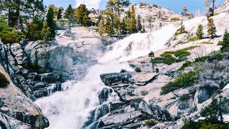 Lake Tahoe Waterfall Guide | Guide to Lake Tahoe Waterfalls