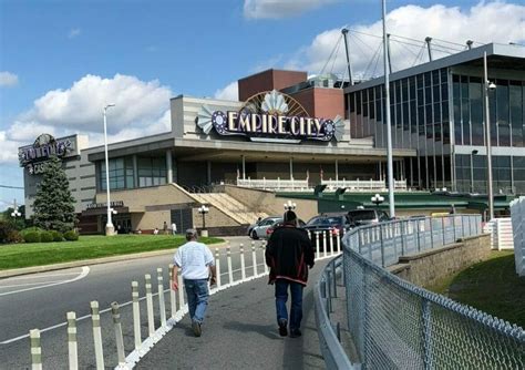 Empire City Casino: Huge Racino Near New York City – Know Your Slots