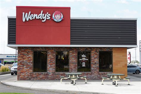 Wendys - 6 Locations | Construction Solutions Company