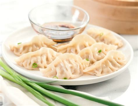 Jiaozi (Chinese Dumplings) - Kirbie's Cravings