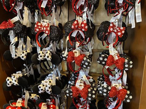 Every Pair of Disney Minnie Mouse Ear Headbands in 2023 — EXTRA MAGIC MINUTES