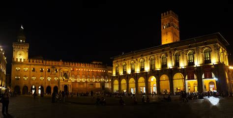 Piazza Maggiore | Last shot from summer 2012 in Bologna, a b… | Flickr