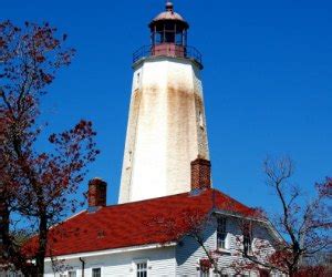 7 Great Jersey Shore Lighthouses To Visit with Kids | MommyPoppins ...