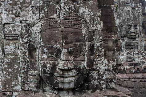 Premium Photo | Bayon temple angkor wat cambodia