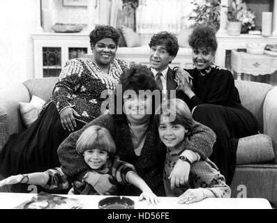 GIMME A BREAK, Nell Carter, Telma Hopkins, 1981-87 Stock Photo - Alamy