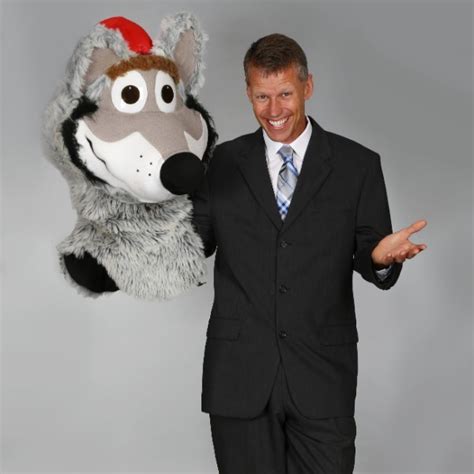 Meet Dan Meers, Mascot of the Kansas City Chiefs - Midwest Speakers Bureau