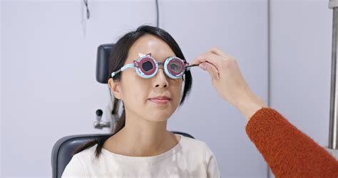 Eye Exam in Santa Monica - OptiHealth Optometry