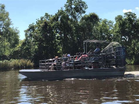 New Orleans Airboat Tours | New Orleans Swamp Tours