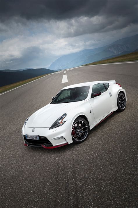 NISSAN 370z Nismo Specs & Photos - 2014, 2015, 2016, 2017, 2018, 2019, 2020, 2021, 2022, 2023 ...