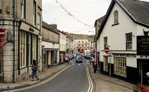 Ulverston - Cumbria, England - Around Guides