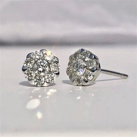 Diamond - Aries Birthstone. 30+ unique gift ideas