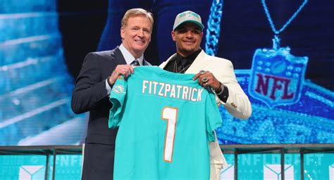 Miami Dolphins Draft Picks: Tanking the NFL 2019 Season has given Dolphins a lot of Future Picks