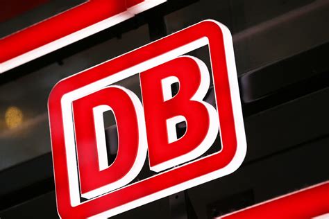 Deutsche Bahn Nears Decision on Sale of $21 Billion Unit - Bloomberg