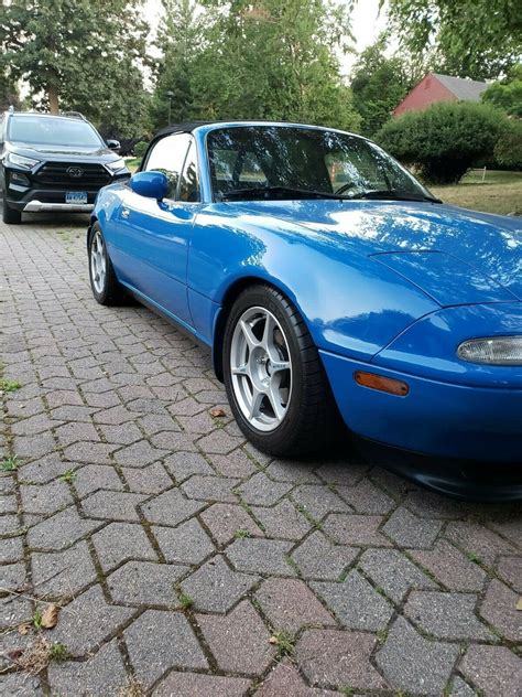 1990 Mazda Miata with a ’95 Engine Is the Low-Mileage Custom Build of the Week - autoevolution