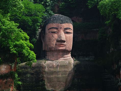 Here’s a glimpse of the largest carved stone Buddha placed in the # ...