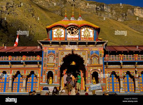 Badrinath temple architecture hi-res stock photography and images - Alamy