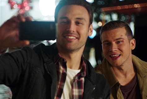 9-1-1: Buck & Eddie, Gay Storyline — Season 2 Interview | TVLine