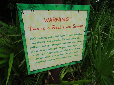 Breeding Marsh Warning Sign at Gatorland Florida - ZooChat