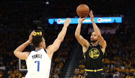 5 takeaways from Warriors' 25-point victory over Mavericks in Game 1 ...