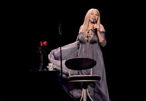 10 Best Barbra Streisand Songs of All Time - Singersroom.com