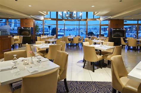 Waterfront Restaurant Vancouver | Granville Island Hotel