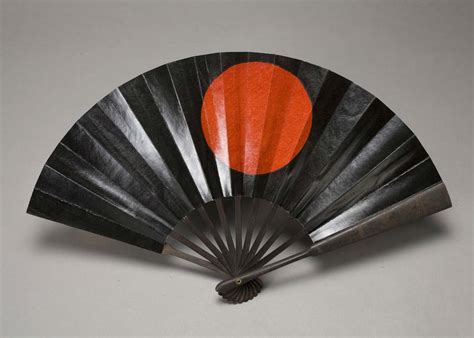 7 Things You Should Know About Traditional Japanese Fans