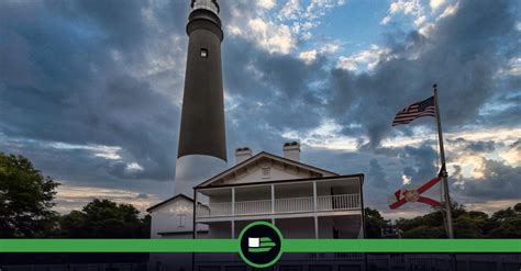 Pensacola Lighthouse's Ghost Stories Outlive Keepers - HUS