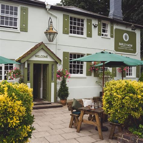 Restaurante Barley Mow Country Pub & Dining Rooms - Oxted, Surrey | OpenTable