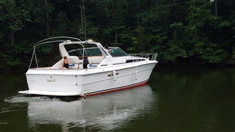 1989 Sea Ray 390 Express Cruiser for sale