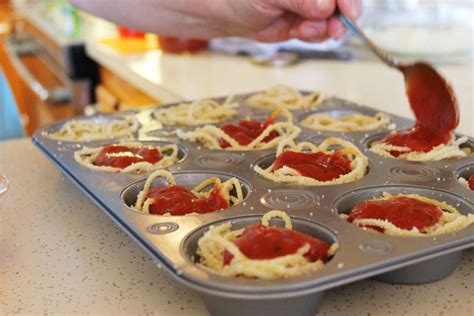 Spaghetti Muffins Recipe - Splendry