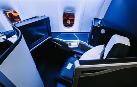 Review: British Airways Boeing 777 "Club Suite" Business Class... - God ...