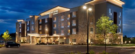 Long-Term Hotel in Grafton | TownePlace Suites Milwaukee Grafton