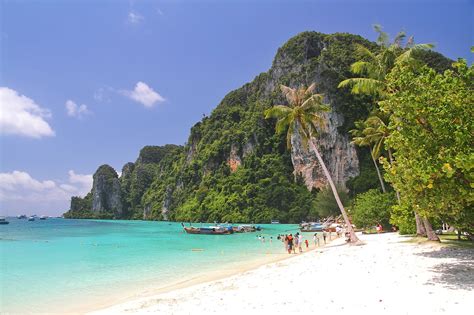 Tonsai West in Phi Phi - Everything You Need to Know About Tonsai West ...