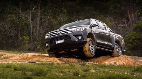 2016 Toyota HiLux Review | CarAdvice