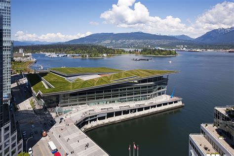 Fairmont Waterfront , Vancouver | Canada