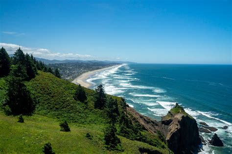 The 17 Best Hikes on the Oregon Coast: A Complete Guide