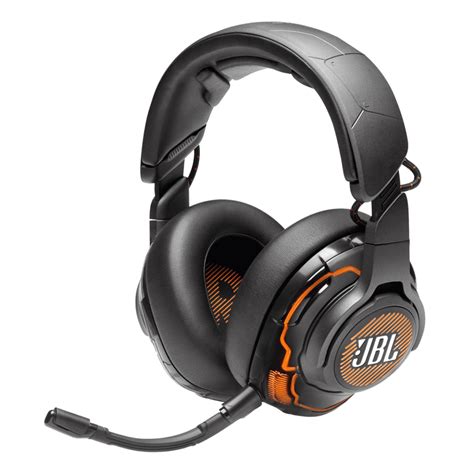 JBL Quantum - Le nuove Cuffie e casse gaming arrivano in Italia