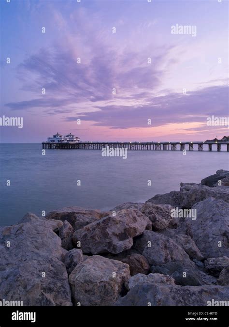 Malibu Pier at sunset Stock Photo - Alamy