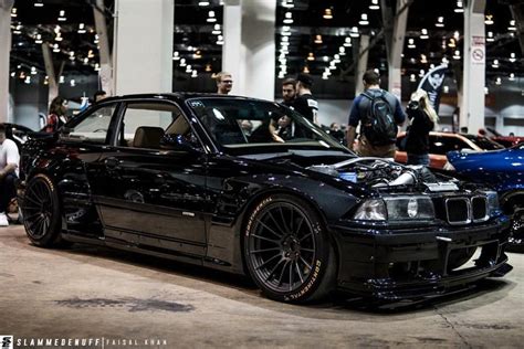 Video: Krasses part - BMW E36 M3 with Pandem Bodykit & V8