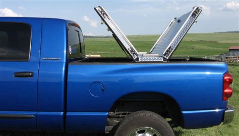 Install the Ultimate Bed Cover on your Truck: Off-Road.com