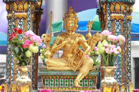 Erawan Shrine in Bangkok: Where Is the Four-Faced Buddha and How to Visit