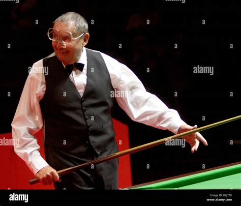 Ray Reardon Snooker High Resolution Stock Photography and Images - Alamy