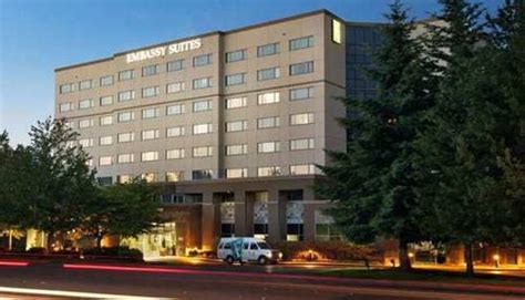 Embassy Suites Hotel Seattle – Tacoma International Airport