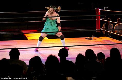 Australian wrestler Ladybeard aka Rick Magarey is taking Japan by storm | Daily Mail Online