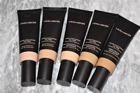 Laura Mercier Tinted Moisturizer Oil Free 2021 Review & Swatches - Really Ree