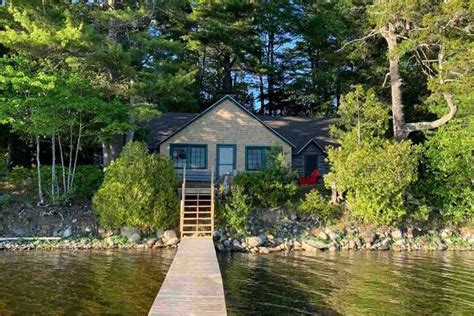 1926 Family Log Cabin on Quiet Maine Lake- Weekly 【 AUG 2021 】 Franklin, Maine (ME), USA (3 ...