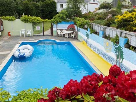 9 Best Holiday Cottages in Cornwall with a Pool on AboutBritain.com