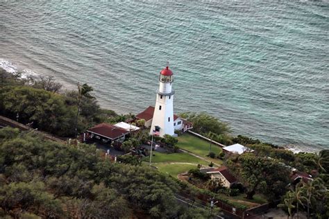 Diamond Head Lighthouse - NRHP | National Parks With T