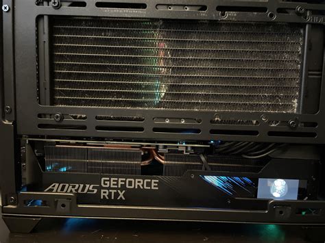 Gigabyte RTX 3080 Aorus Master in Cooler Master NR200 : r/sffpc